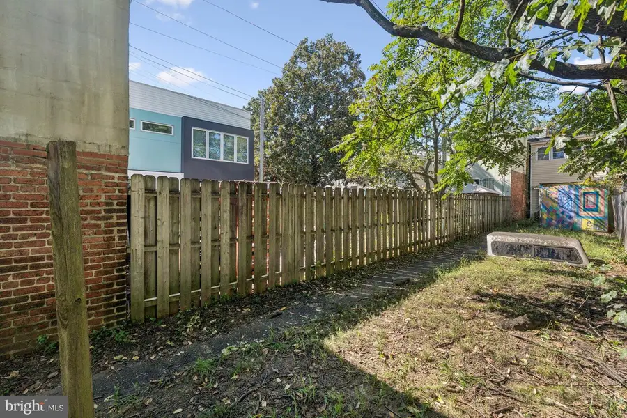 418 15th St Se, Washington, DC 20003 - Image #3