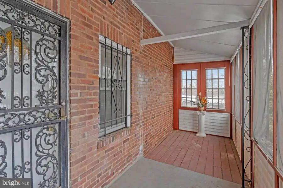 921 48th St Ne, Washington, DC 20019 - Image #3