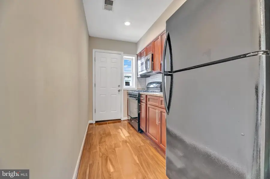 4131 Hunt Pl Ne, Washington, DC 20019 - Image #2
