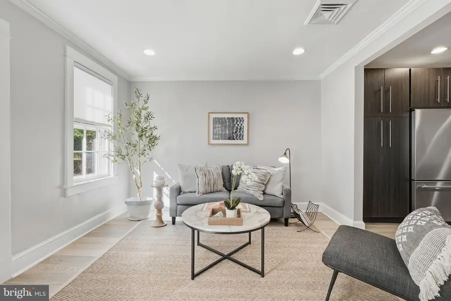 1725 34th St Nw, Washington, DC 20007 - Image #3