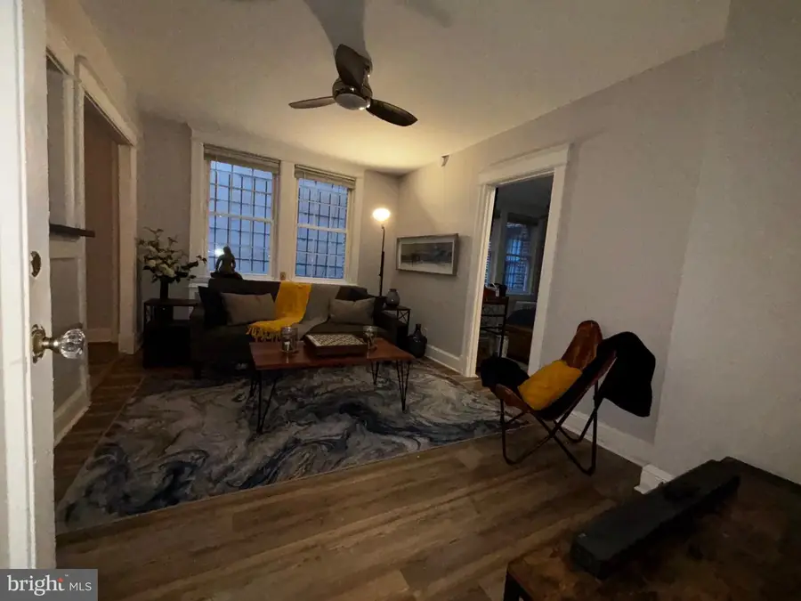 414 Seward Sq Se #104, Washington, DC 20003 - Image #2