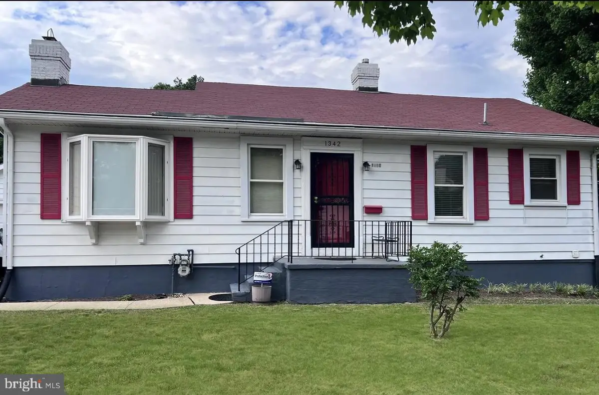 1342 Hamlin St Ne, Washington, DC 20017 - Image #1