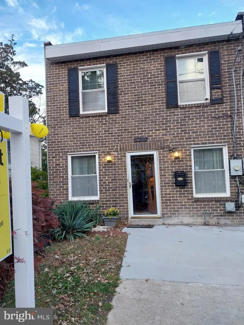 5610 Clay Pl Ne, Washington, DC 20019 - Image #1