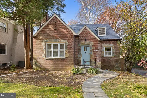 5352 29th St Nw, WASHINGTON, DC 20015