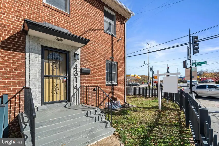 4314 Wheeler Rd Se, Washington, DC 20032 - Image #2