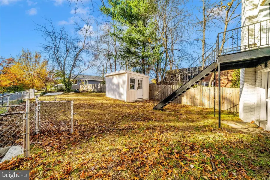 300 49th St Ne, Washington, DC 20019 - Image #2