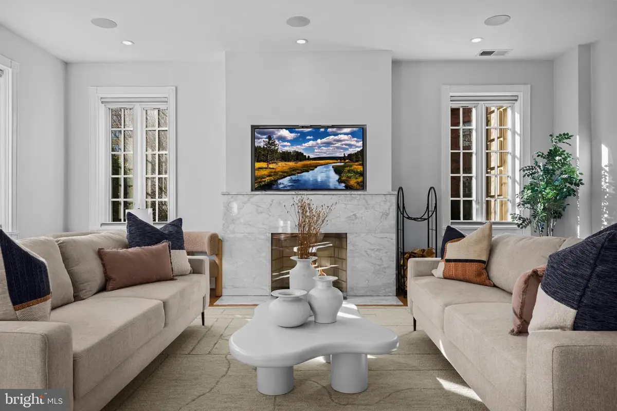 1901 Wyoming Ave Nw #11, Washington, DC 20009 - Image #1