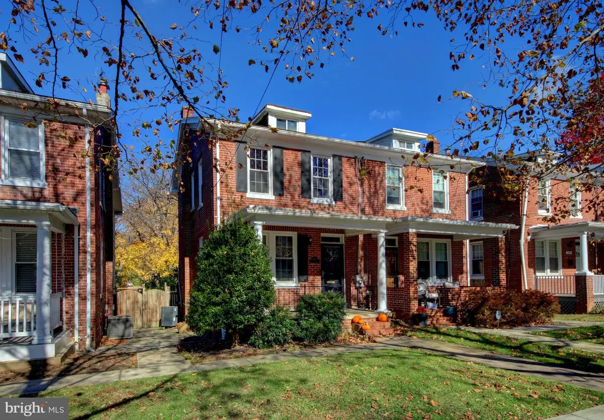 4207 Jenifer St Nw, Washington, DC 20015 - Image #1