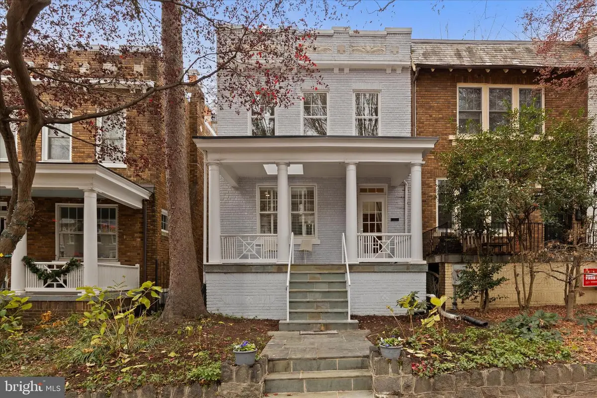 2744 Woodley Pl Nw, Washington, DC 20008 - Image #1