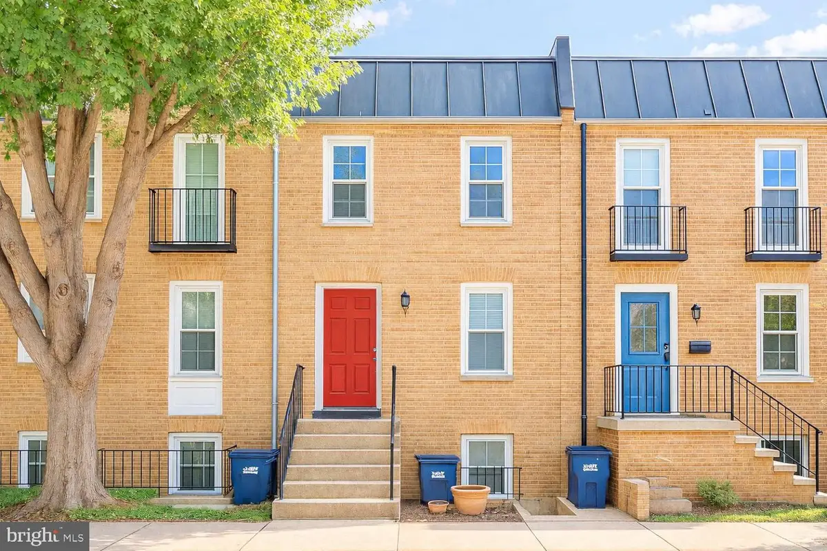 712 6th St Sw, Washington, DC 20024 - #1