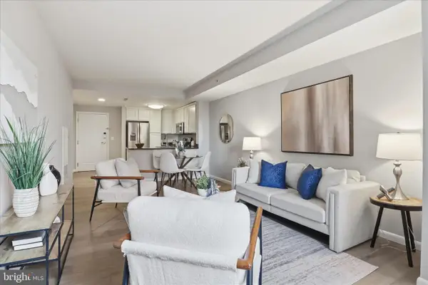 355 I St Sw #311, WASHINGTON, DC 20024