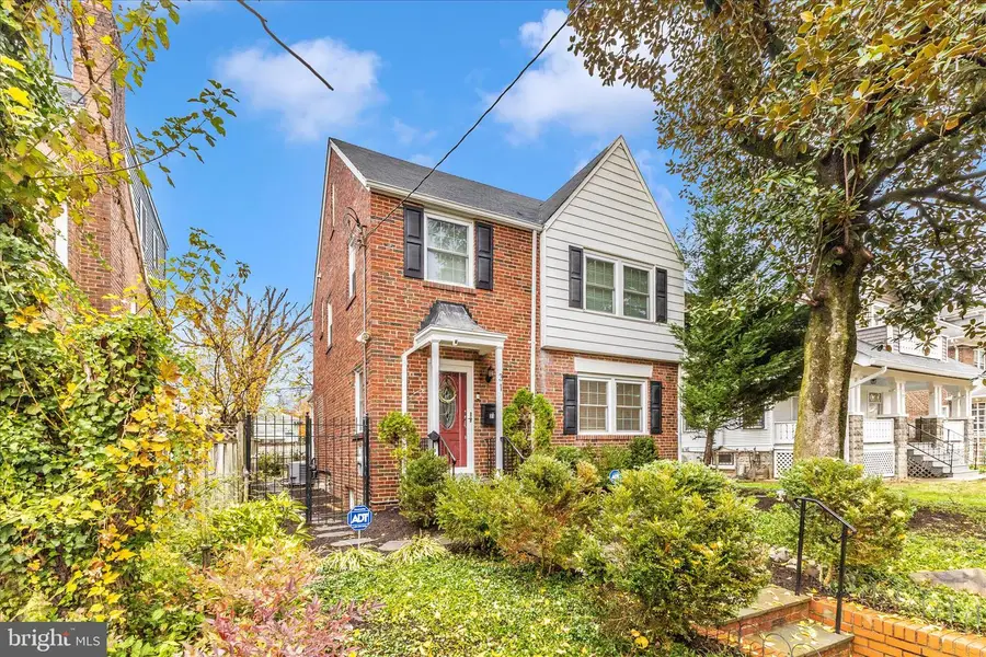 31 Milmarson Pl Nw, Washington, DC 20011 - Image #3