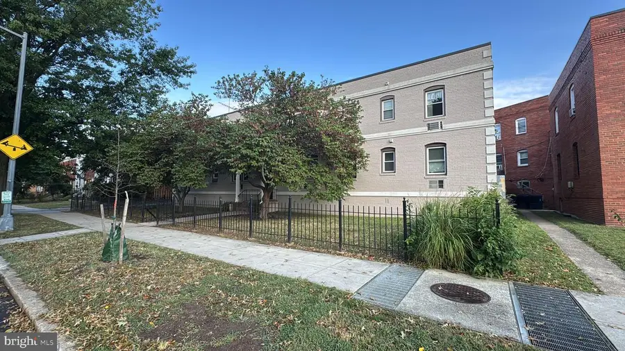 420 Oklahoma Ave Ne #203, Washington, DC 20002 - Image #2