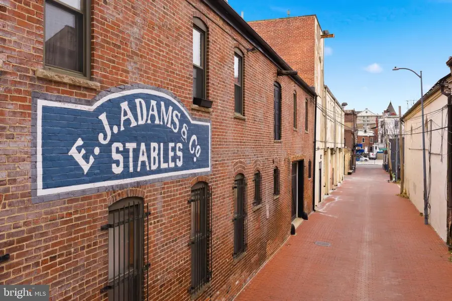 1315 Naylor Ct Nw, Washington, DC 20001 - Image #2