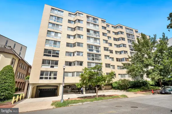 922 24th St Nw #809, WASHINGTON, DC 20037