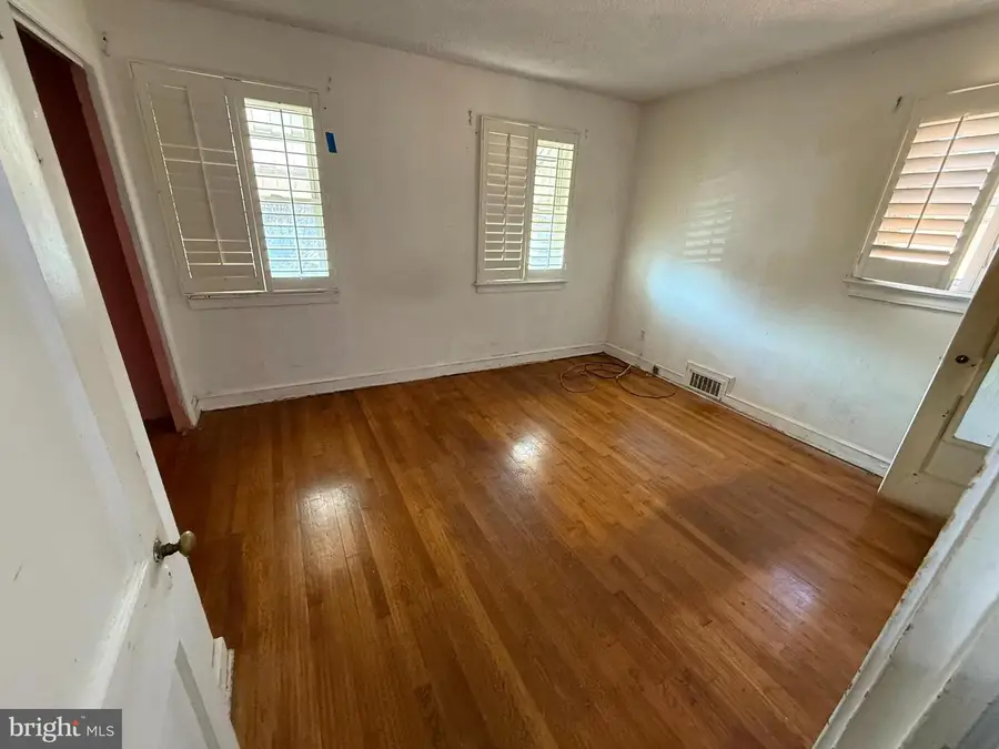 3048 M St Se, Washington, DC 20019 - Image #2