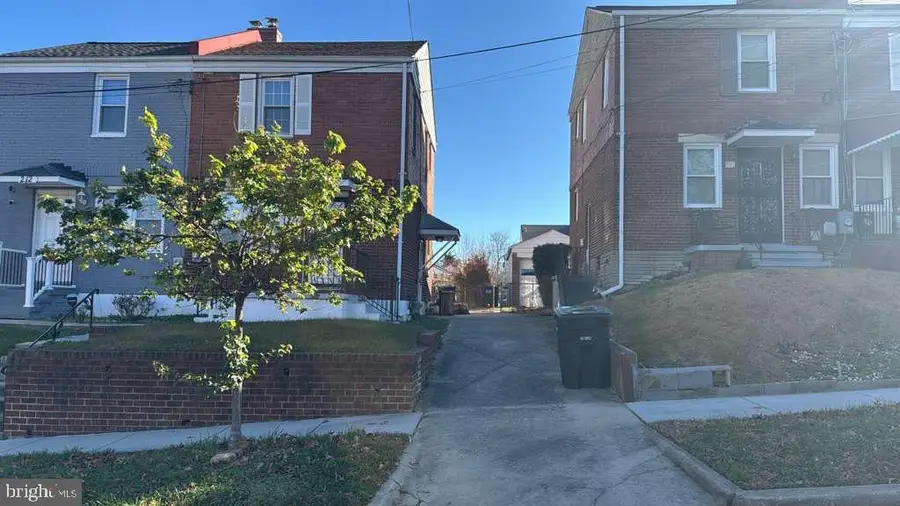 214 54th St Se, Washington, DC 20019 - Image #3