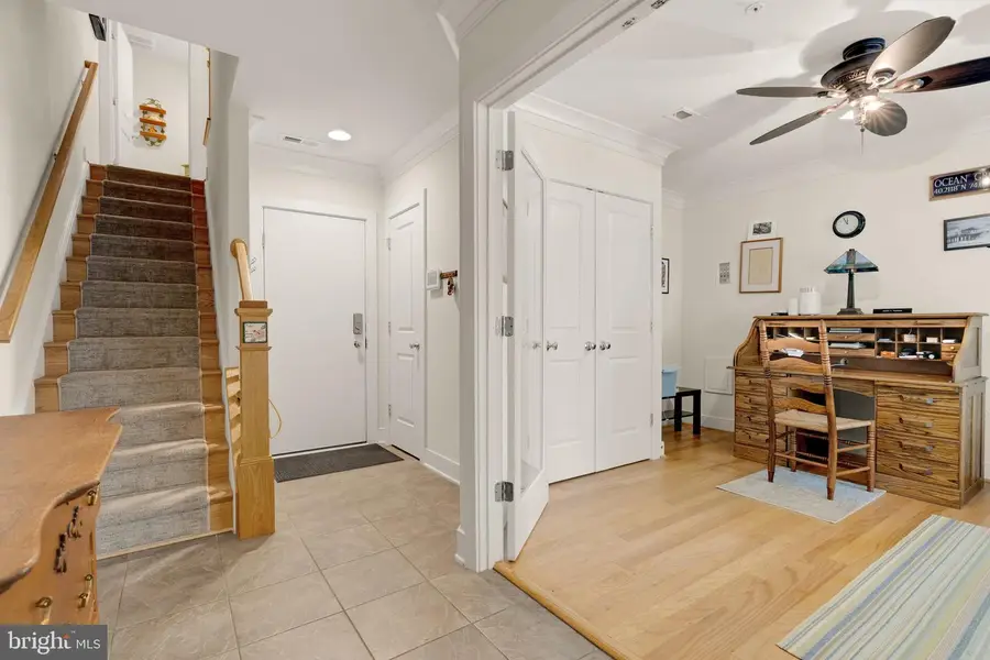 1011 3rd Pl Se, Washington, DC 20003 - #3