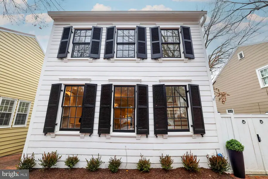 3418 Reservoir Rd Nw, Washington, DC 20007 - #2