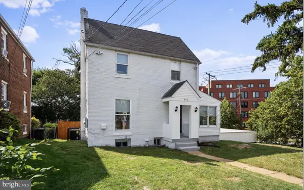 960 Division Ave Ne, WASHINGTON, DC 20019