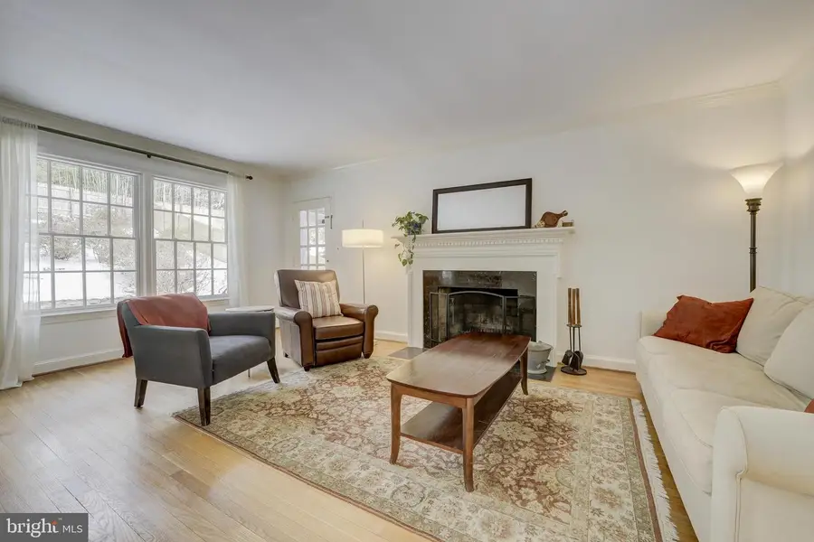 3017 Cleveland Ave Nw, Washington, DC 20008 - #3