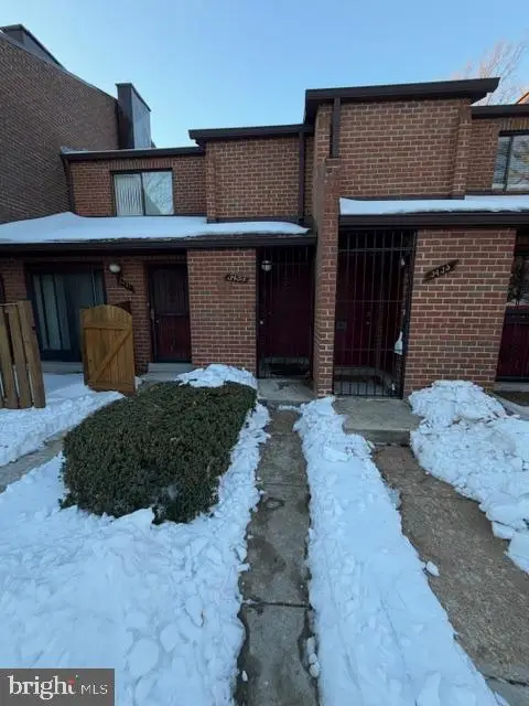 3433 Summit Ct Ne #3433, WASHINGTON, DC 20018