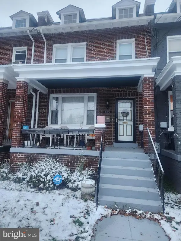 2702 6th St Ne, WASHINGTON, DC 20017