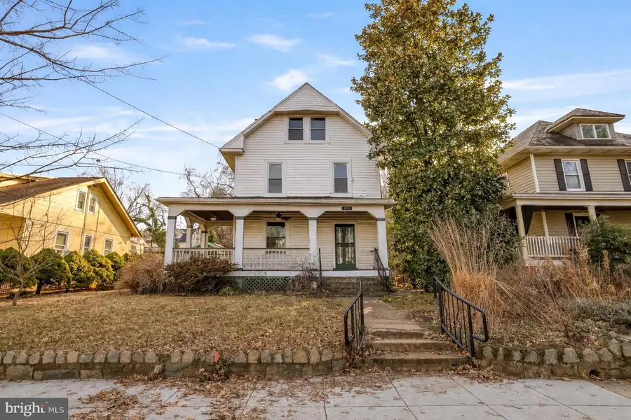 1811 Lawrence St Ne, Washington, DC 20018 - Image #2