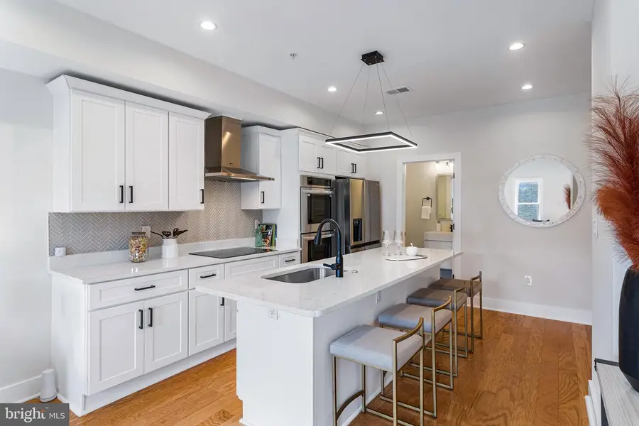 1118 Neal St Ne #ph 2, Washington, DC 20002 - Image #2