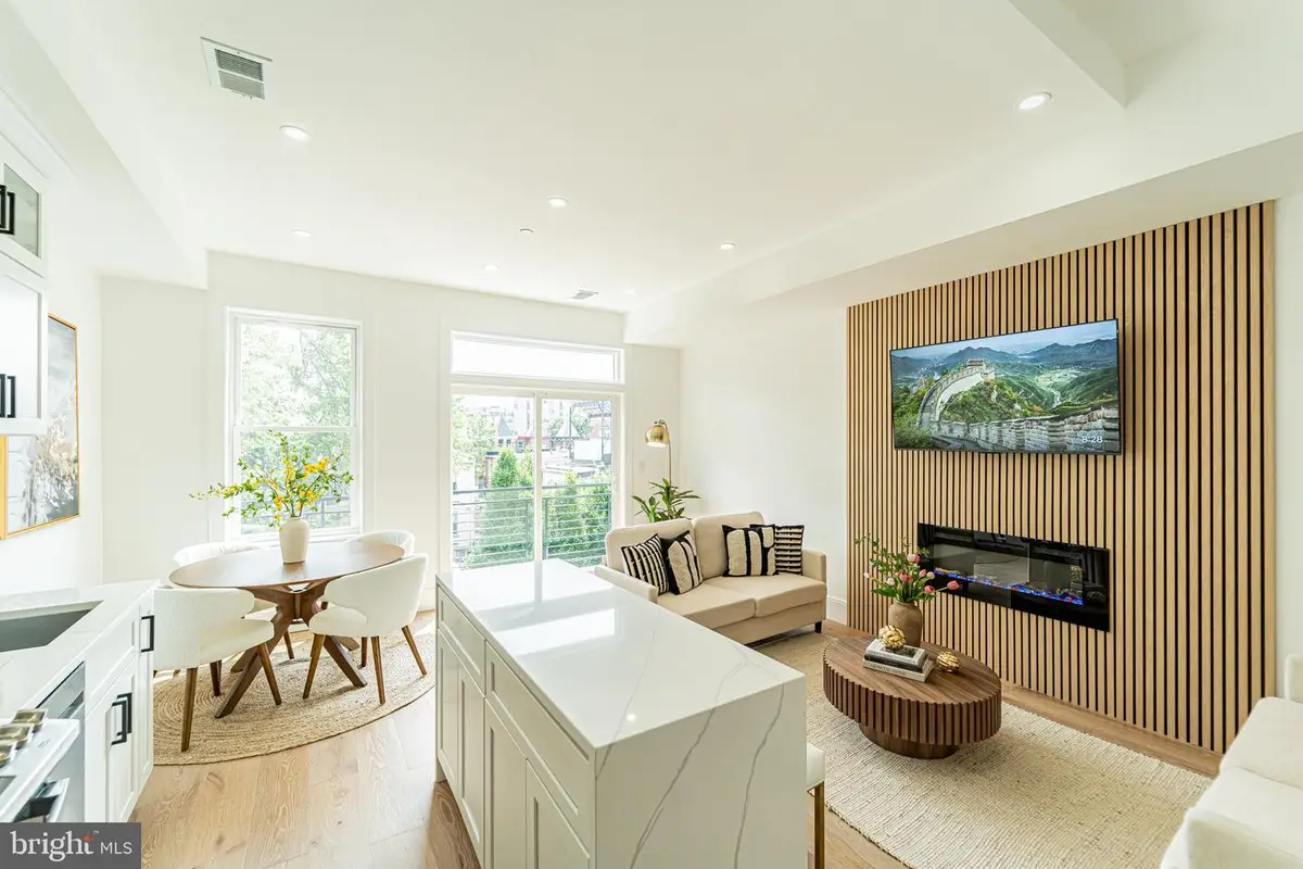 2517 Ontario Rd Nw #ph8, Washington, DC 20009 - Image #1