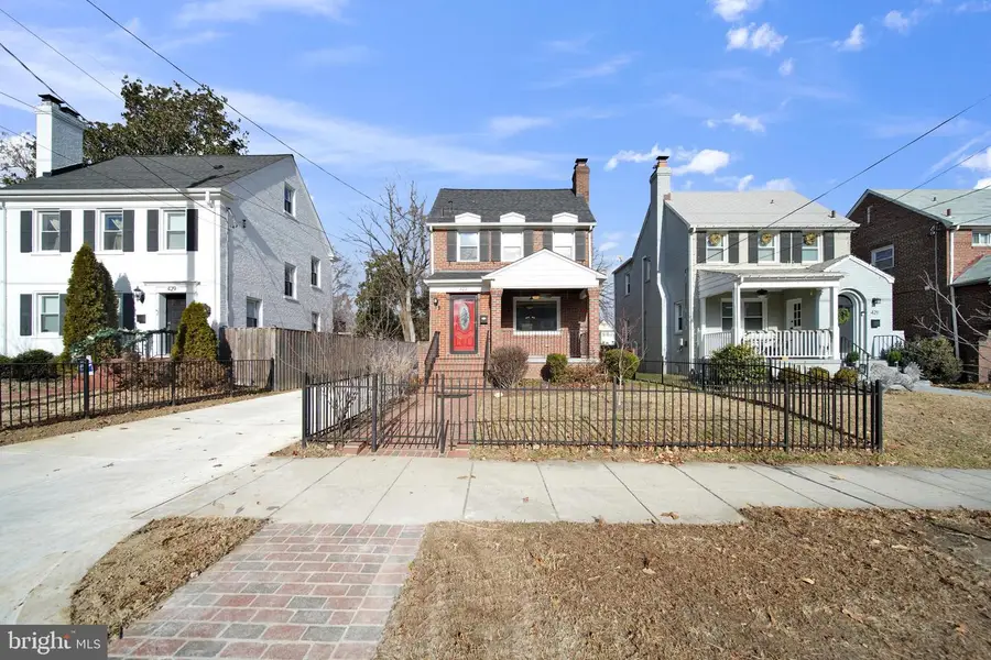 423 Quackenbos St Nw, Washington, DC 20011 - Image #3