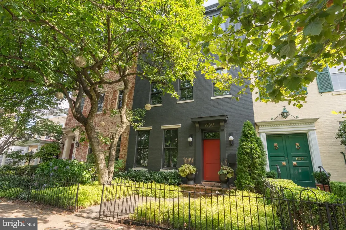 639 E St Se, Washington, DC 20003 - #1