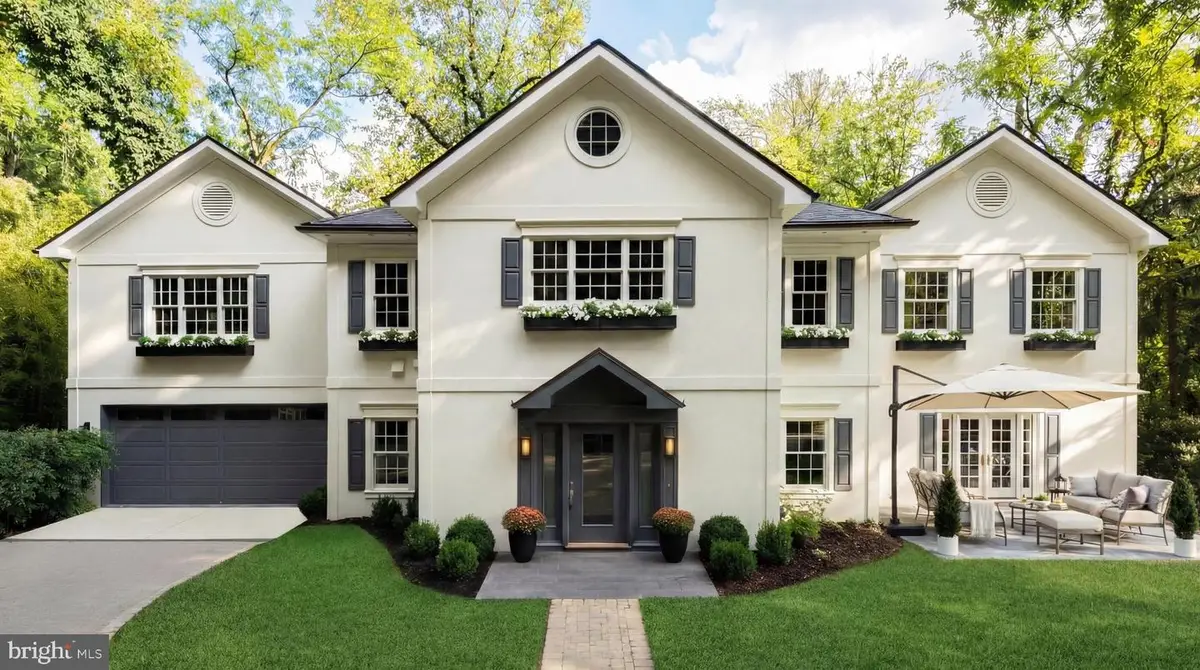 2913 University Ter Nw, Washington, DC 20016 - #1