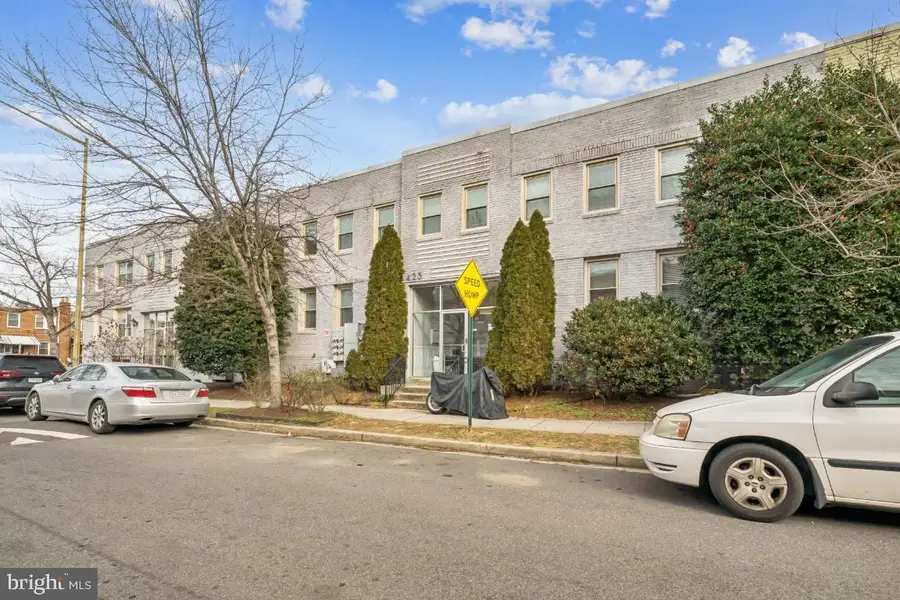 423 18th St Ne #7, Washington, DC 20002 - #3