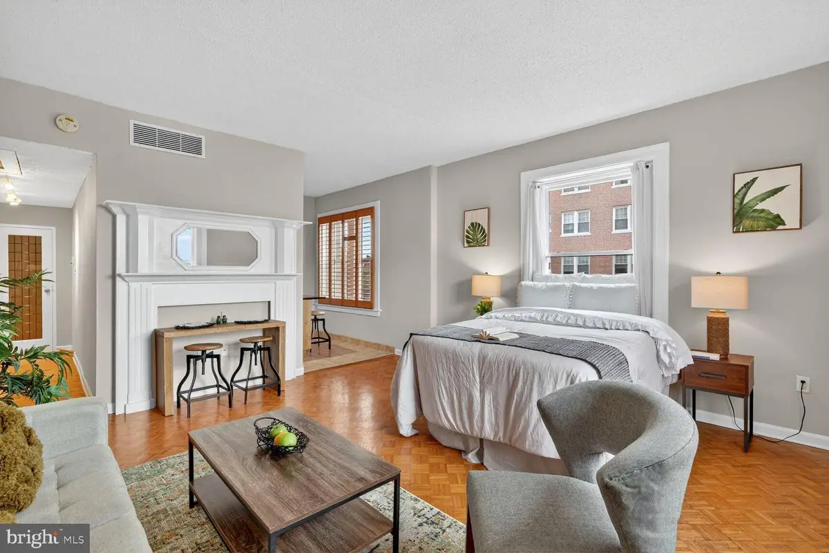 1851 Columbia Rd Nw #303, Washington, DC 20009 - Image #1