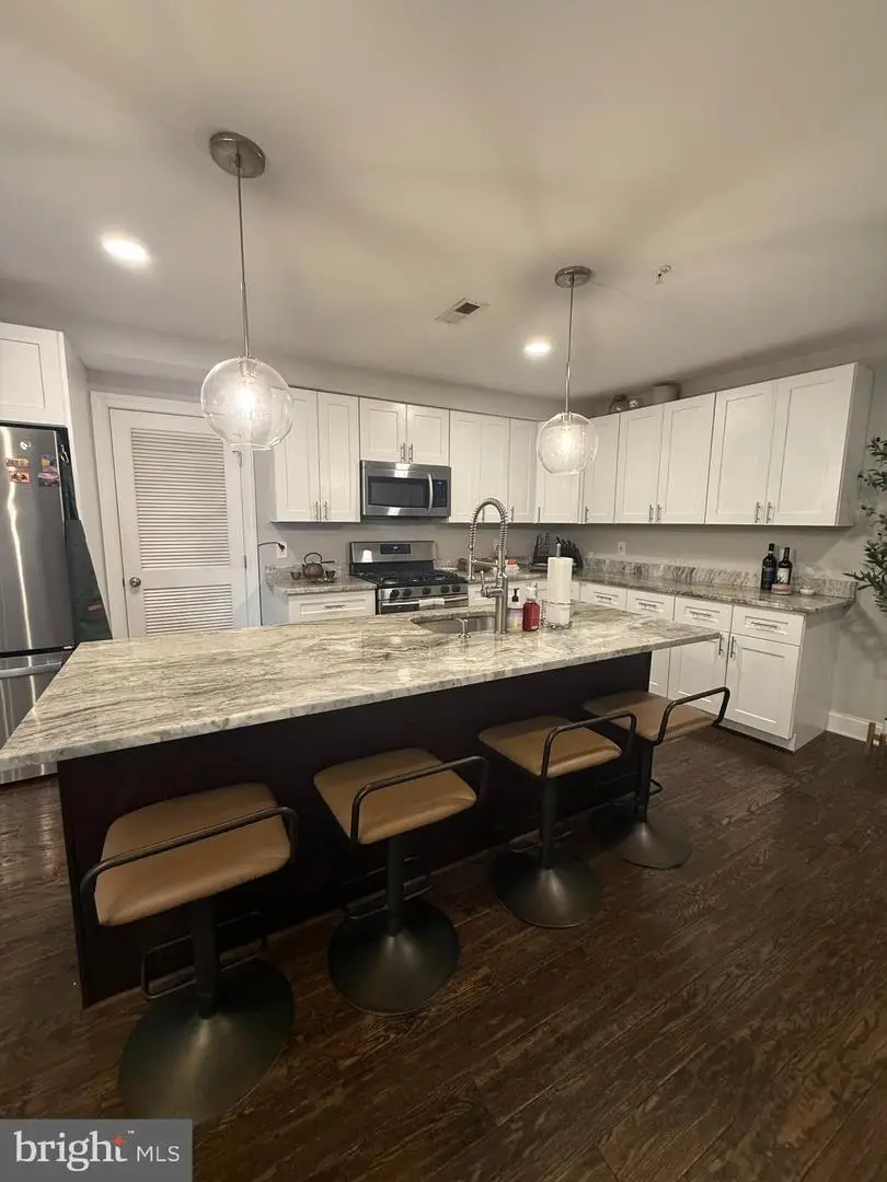 1258 Holbrook Ter Ne #5, Washington, DC 20002 - Image #2