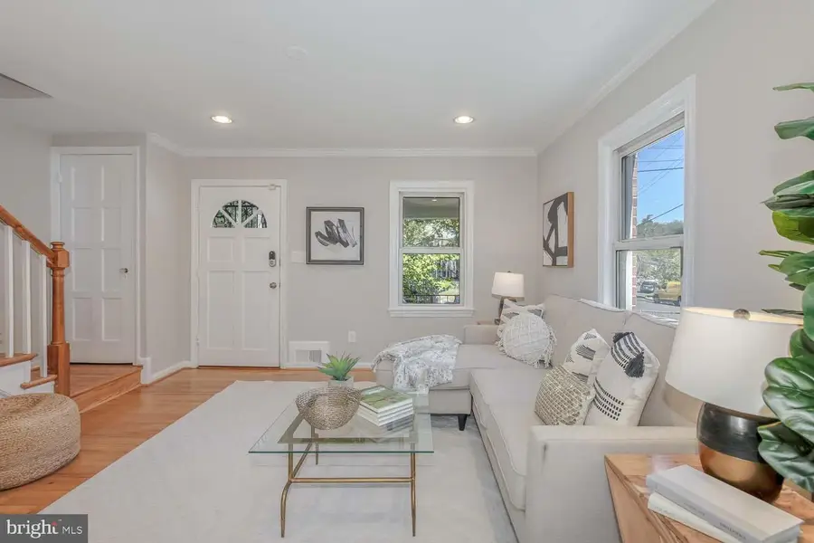 735 Emerson St Ne, Washington, DC 20017 - Image #3