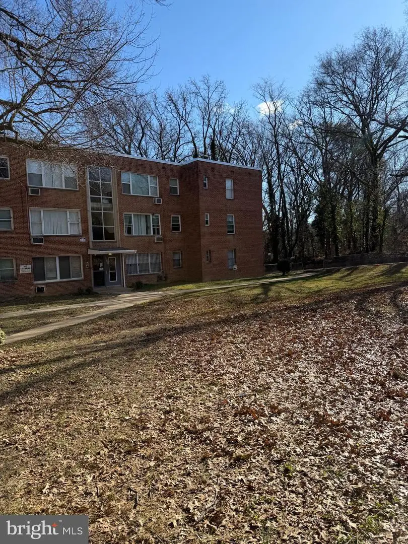 514 Ridge Rd Se #111, Washington, DC 20019 - Image #3