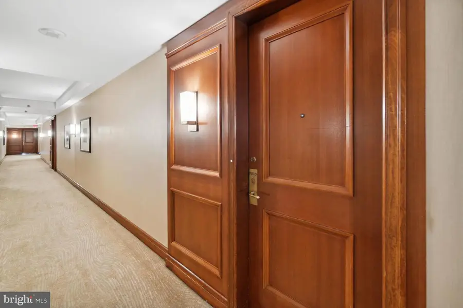 1155 23rd St Nw #ph1g, Washington, DC 20037 - Image #2