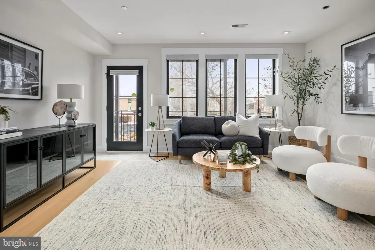 330 16th St Se #2, Washington, DC 20003 - #1