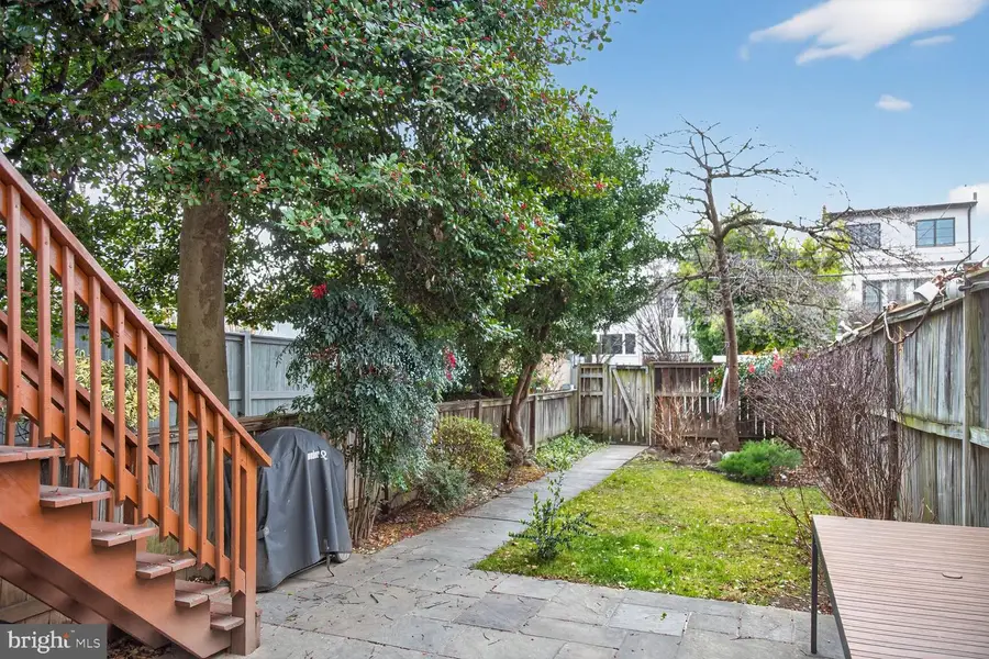 3516 T St Nw, Washington, DC 20007 - Image #2