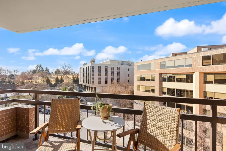 2111 Wisconsin Ave Nw #606, Washington, DC 20007 - Image #2