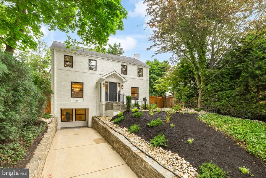 7928 16th St Nw, Washington, DC 20012 - Image #2