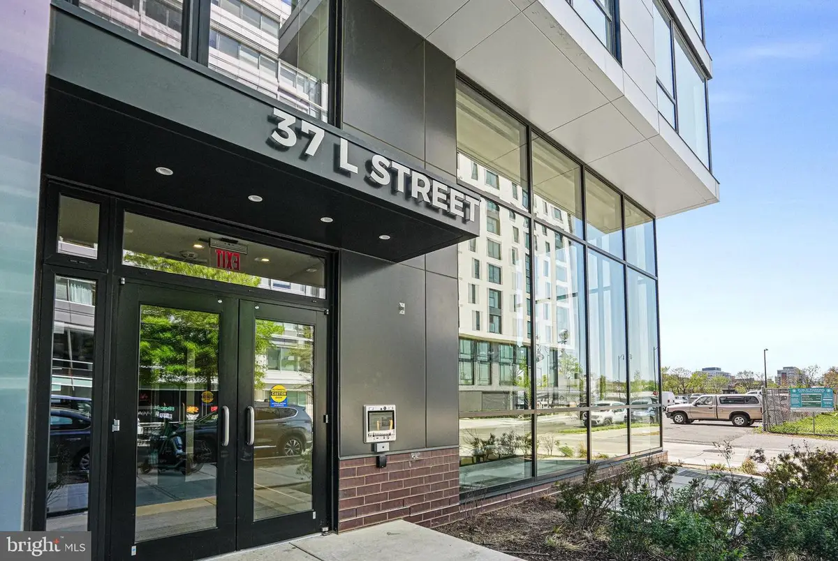 37 L St Se #101, Washington, DC 20003 - #1