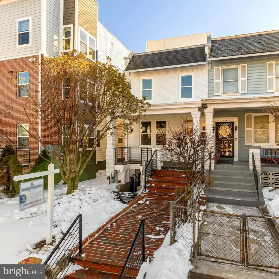 231 S St Ne #2, Washington, DC 20002 - #2