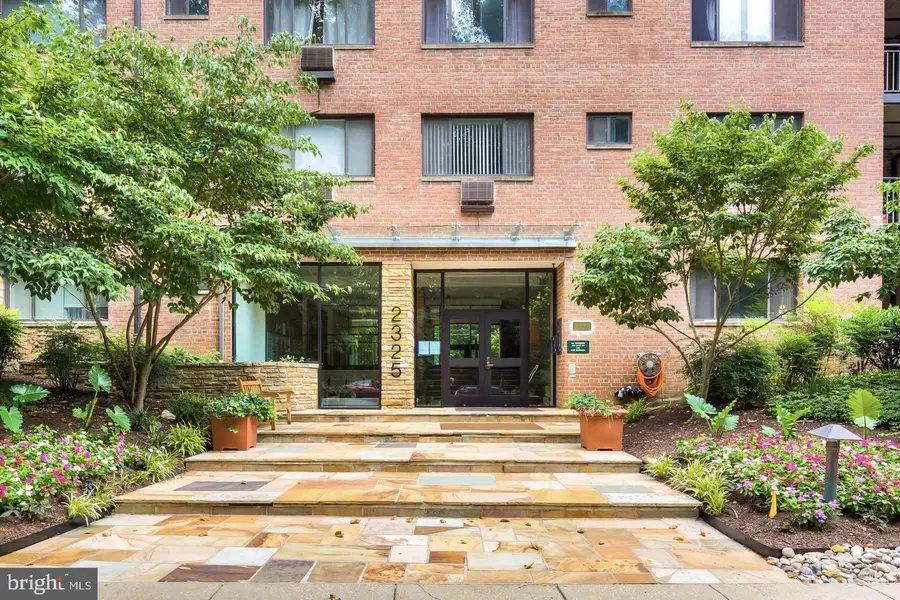 2325 42nd St Nw #420, Washington, DC 20007 - #2