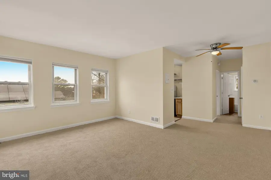 825 48th Pl Ne, Washington, DC 20019 - #3