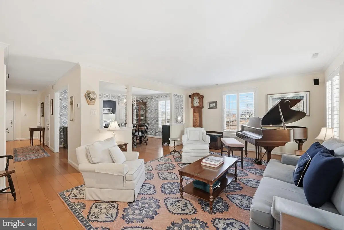 2828 Wisconsin Ave Nw #301, Washington, DC 20007 - Image #1