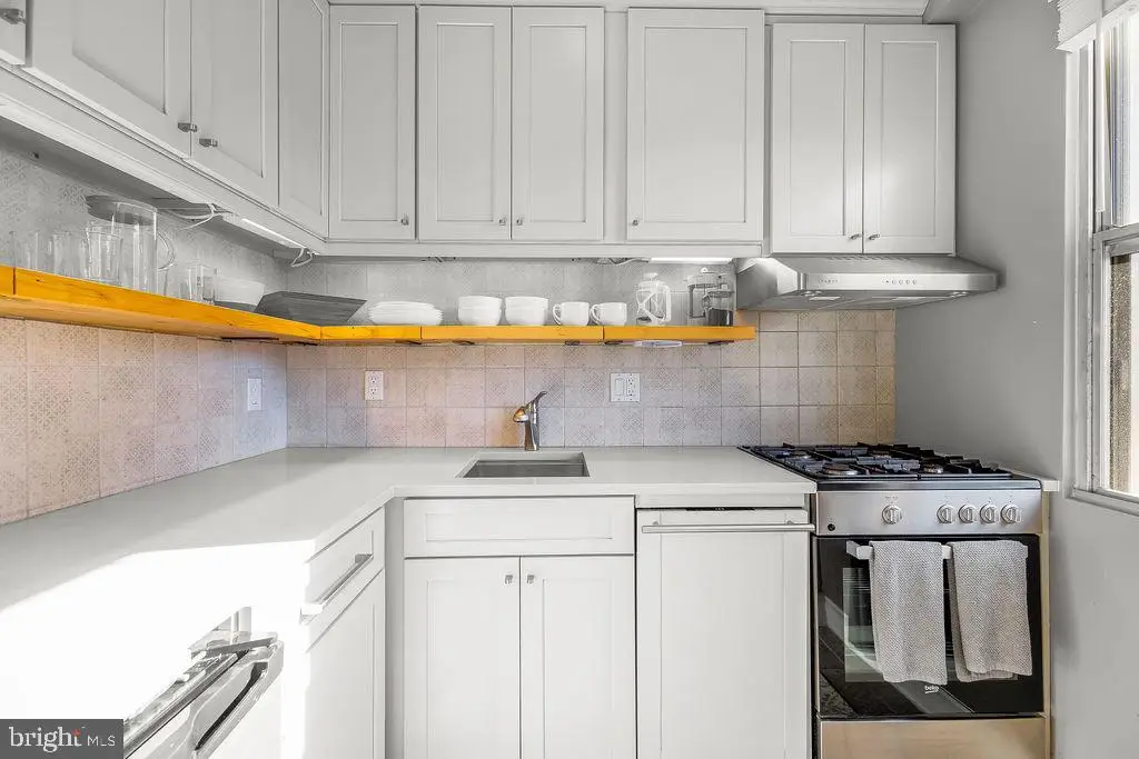 4000 Cathedral Ave Nw #218b, Washington, DC 20016 - Image #1