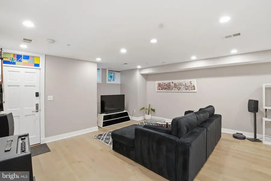 1852 3rd St Nw #a, Washington, DC 20001 - #3